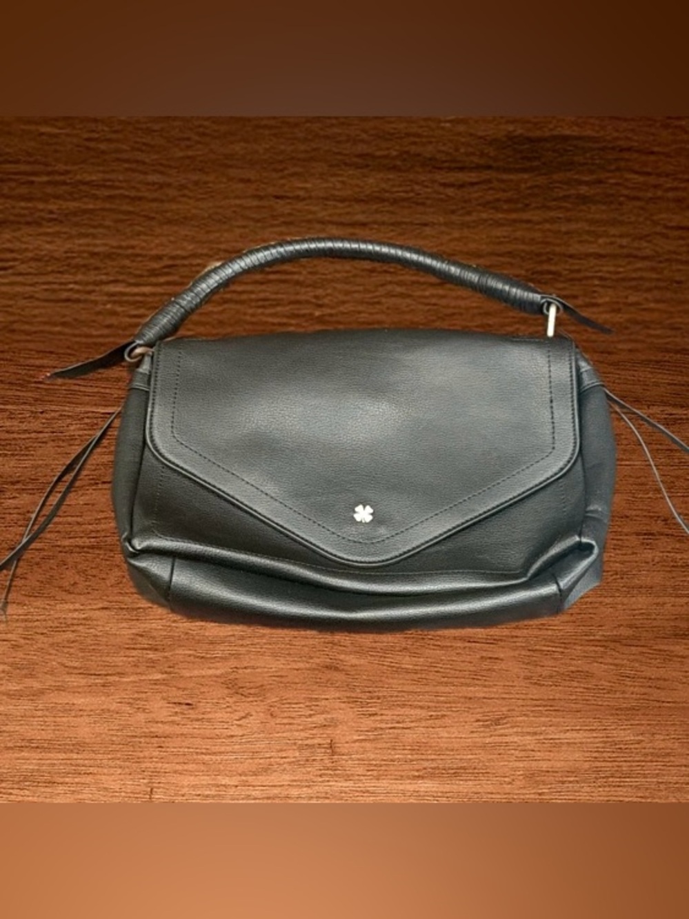 LUCKY BRAND BLACK HANDBAG DISTINGUISHED IT’S SMALL FOUR LEAF CLOVER EMBLEM